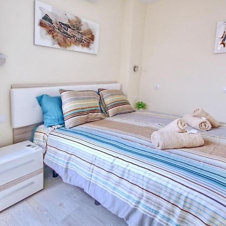 Apartment With Terrace On The Seafront In Playa Fanabe Costa Adeje  Kültér fotó